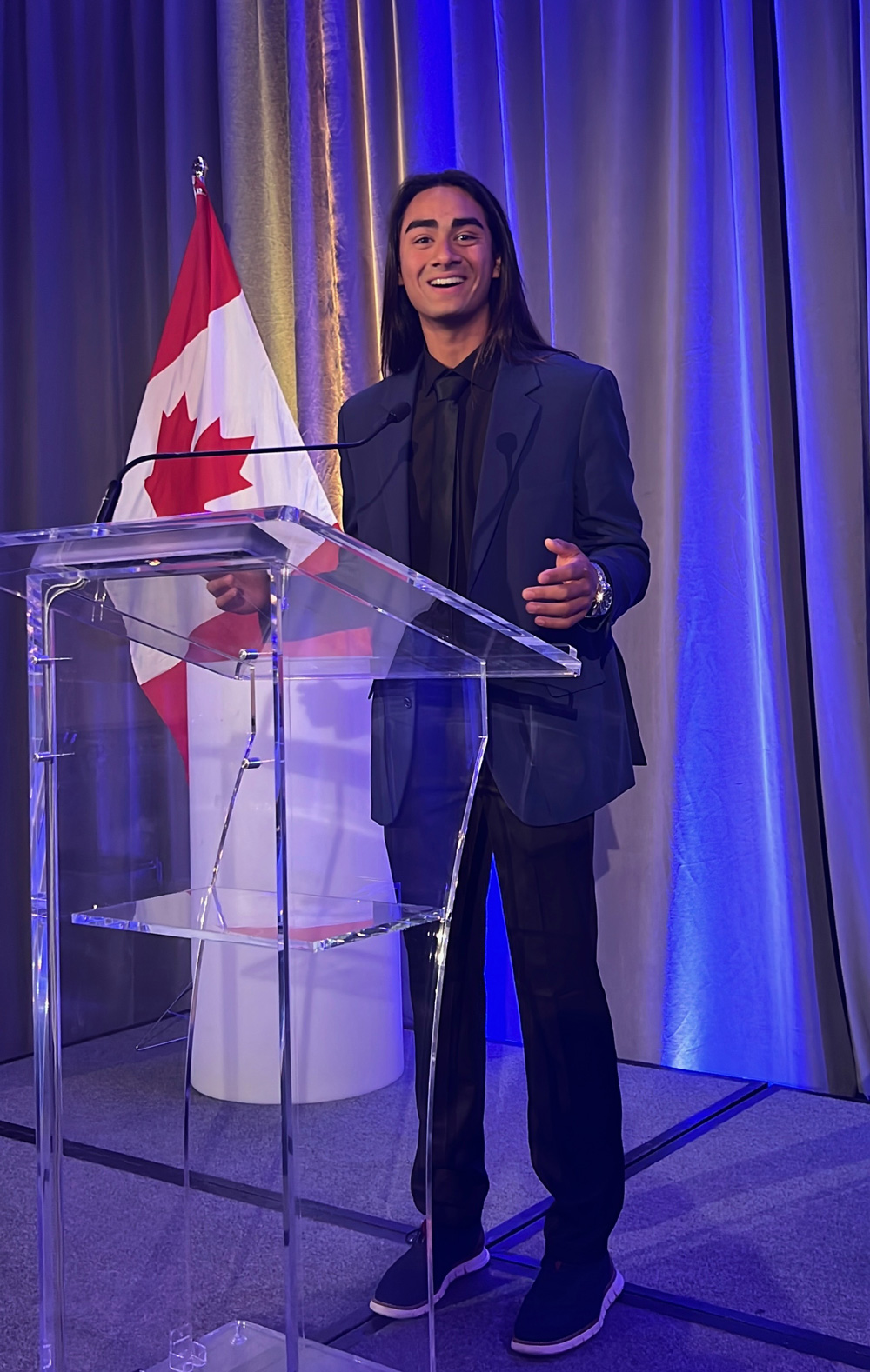 In May, Patil attended Canada’s Outstanding CEO of the Year Awards Gala in Toronto, where he was honoured with a Futures Fund Scholarship for Outstanding Leadership. Patil was one of 10 business students in Canada selected for the award, which recognizes exemplary leadership in academic and extracurricular pursuits.