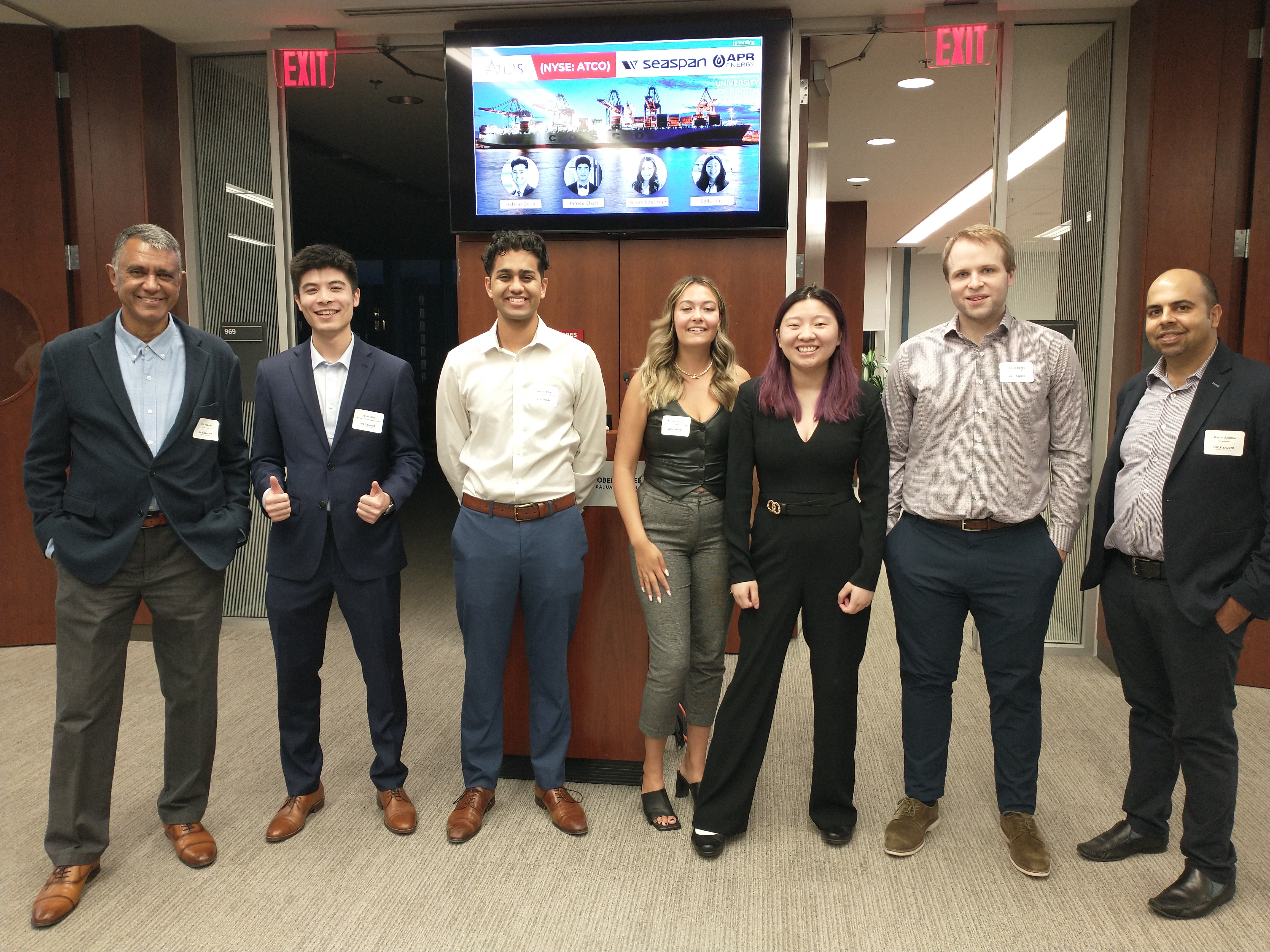 Event attendees (pictured left to right): Elvis Picardo (CFA Society Vancouver), James Chen, Ashvin Bilga, Nicole Eastman, Sally Jiao, Oliver Bailey, and Karim Allibhai (CFA Society Vancouver).